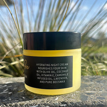 Load image into Gallery viewer, New Zealand Honey Bee Night Cream 50g
